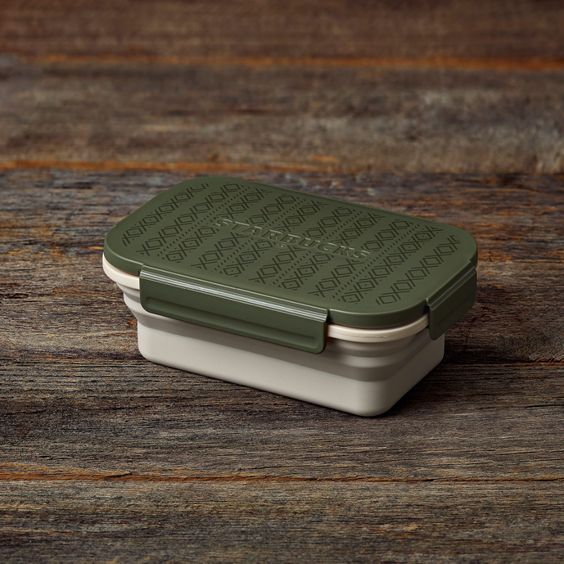 Starbucks patterned lunchbox at retail